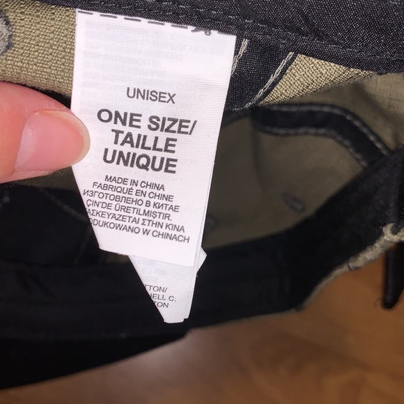 NWT The North Face Five Panel Ball Cap/ Hat, Olive Green - Picture 5 of 9